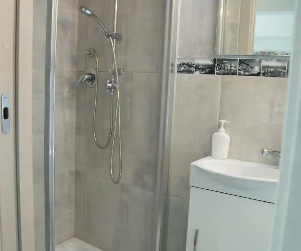 別荘 Grenier サレルノ